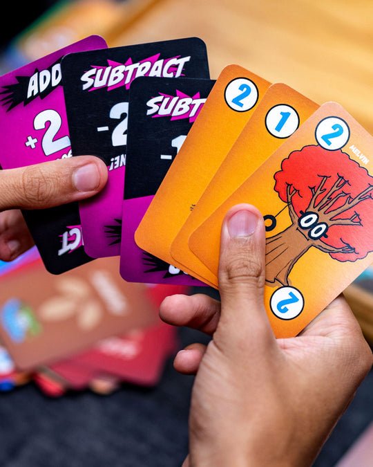 Limited Edition: House Pets vs Aliens Game - Nutt Heads